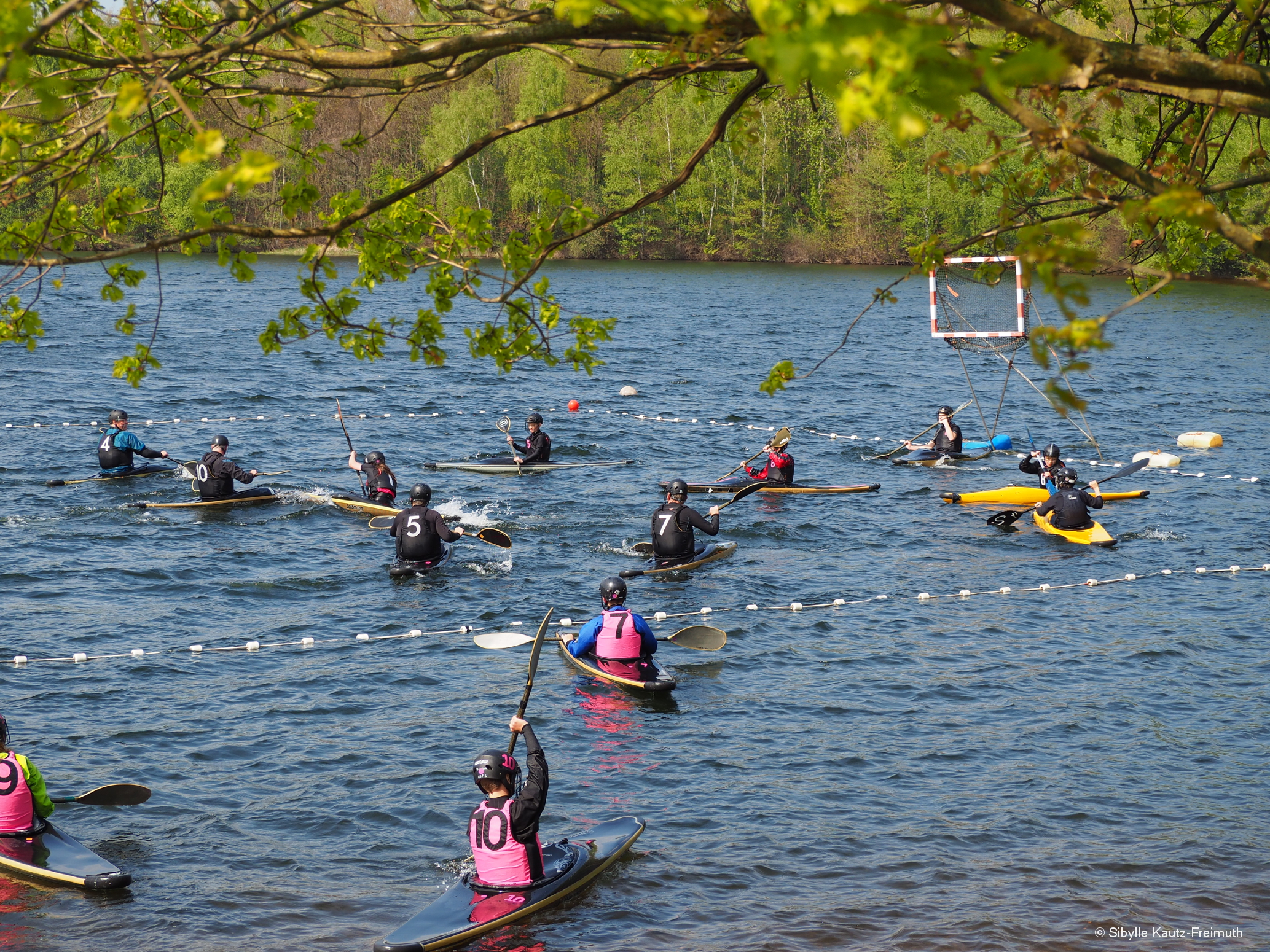 Sportlicher 1. Mai auf dem Liblarer See Sportlicher 1. Mai auf dem Liblarer See