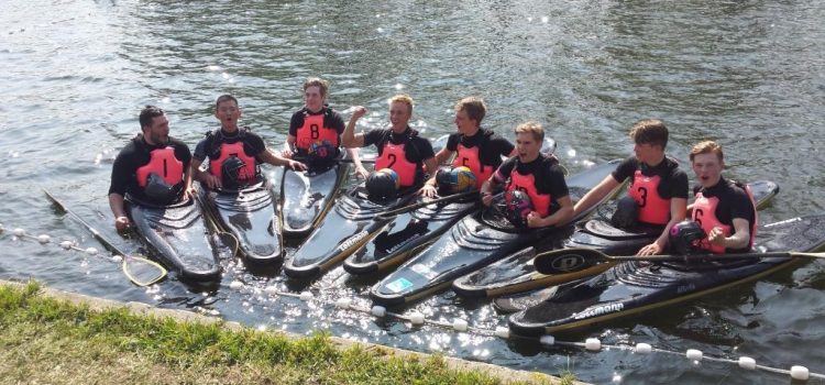 Liblarer Kanupolospieler entscheiden erstes internationales Turnier der Saison für sich Liblarer Kanupolospieler entscheiden erstes internationales Turnier der Saison für sich