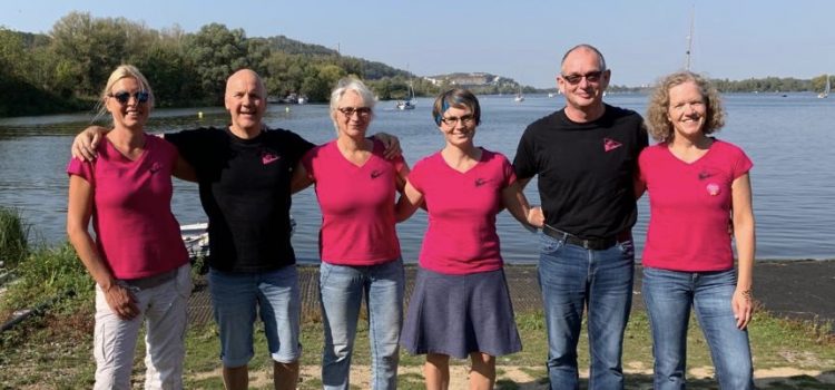 Bojenschwimmer zum Saisonabschluss in Holland Bojenschwimmer zum Saisonabschluss in Holland
